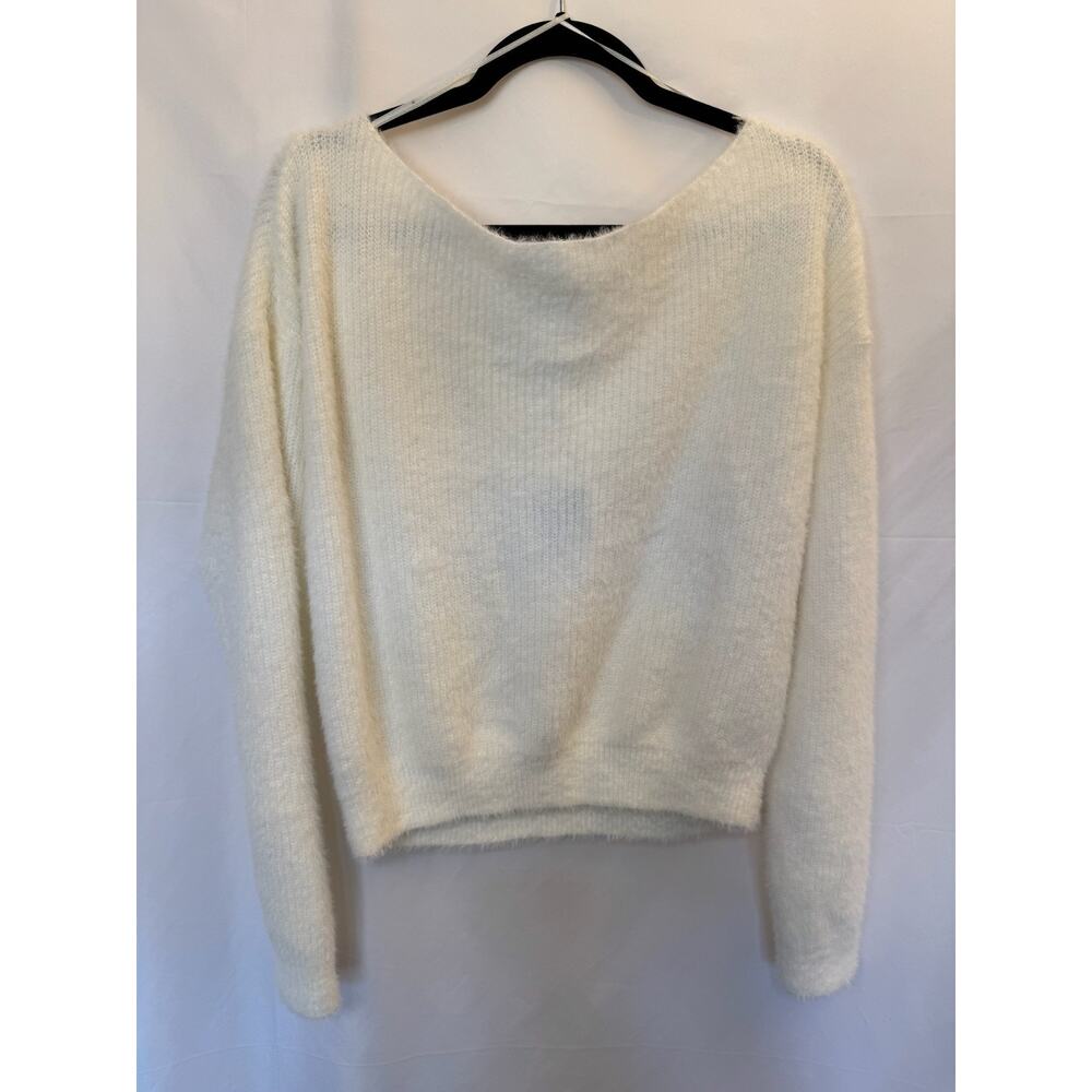 selfie 63866 white L NWOT